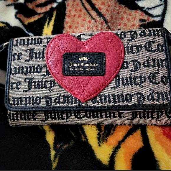 Juicy Couture Heartbreaker Wallet Crossbody logo bag - Picture 2 of 4